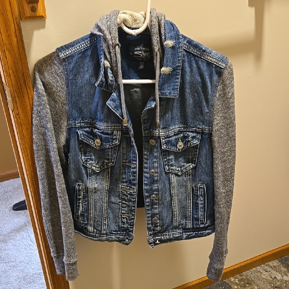 Womens Silver Jeans Blue Denim Jacket with gray hood